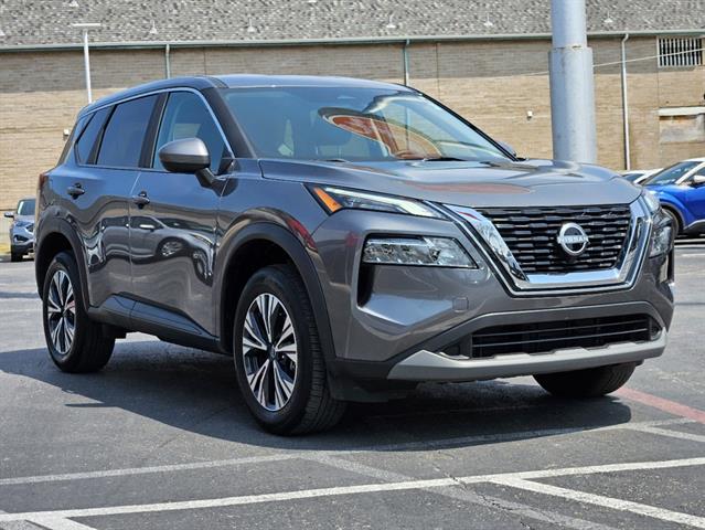 2023 Nissan Rogue SV 2