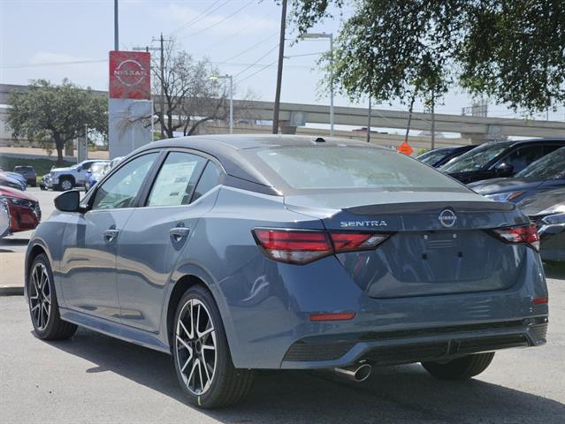 2024 Nissan Sentra SR 3