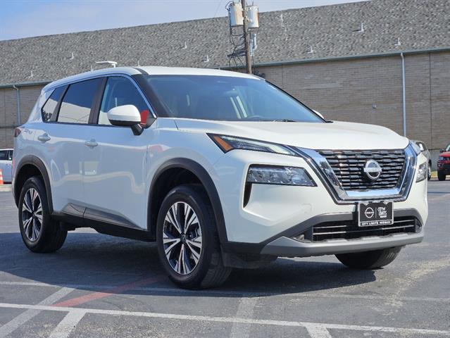 2023 Nissan Rogue SV 2