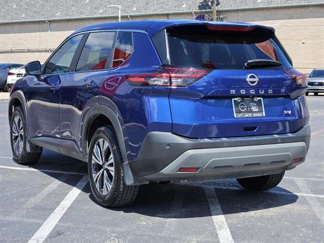 2023 Nissan Rogue SV 3