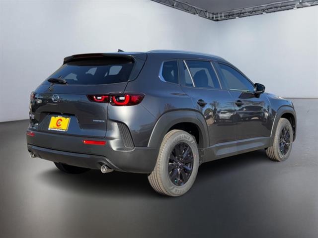 2025 Mazda CX-50 2.5 S Premium Package 4