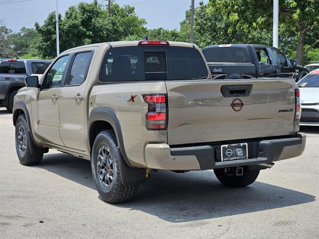 2024 Nissan Frontier PRO-X 3