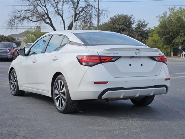 2023 Nissan Sentra SV 3