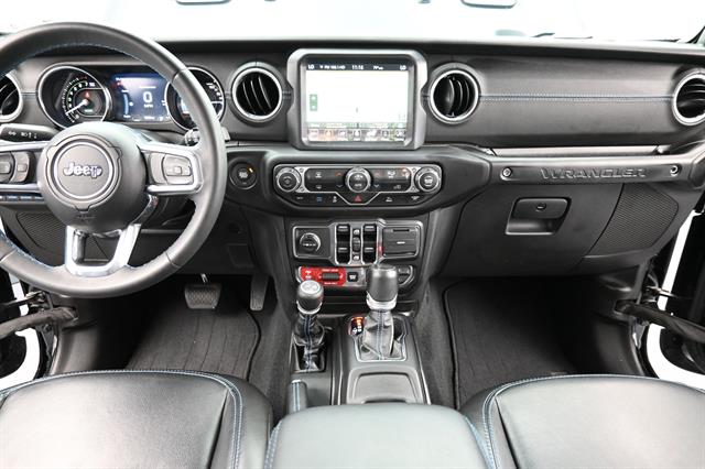 car-gallery-12