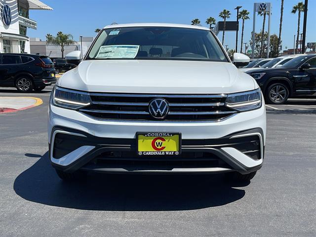 2024 Volkswagen Tiguan SE 11