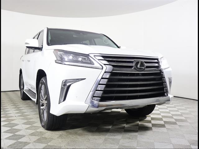 2018 Lexus LX 600 570 TWO-ROW's photo