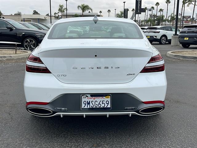 2025 Genesis G70 2.5T Standard 9