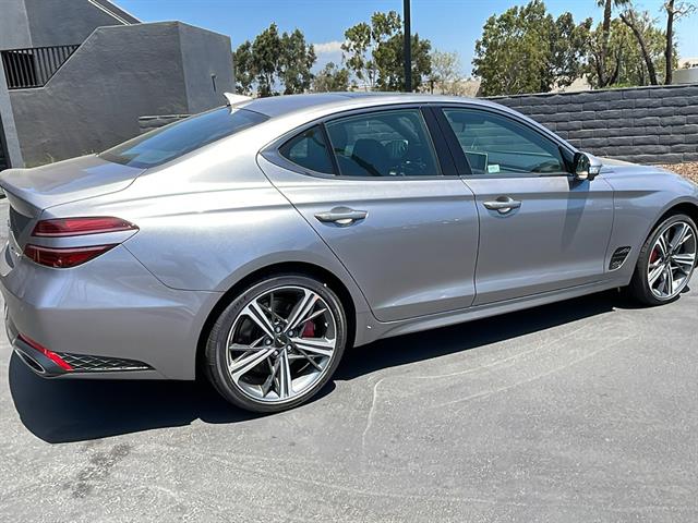 2025 Genesis G70 3.3T AWD Sport Advanced 5