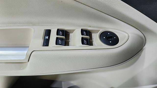 car-gallery-17