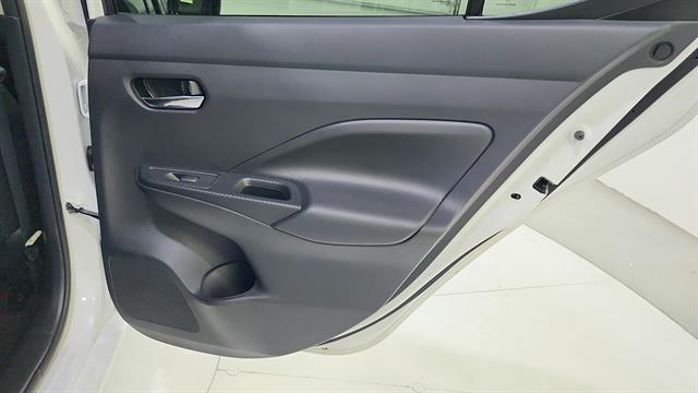 car-gallery-26