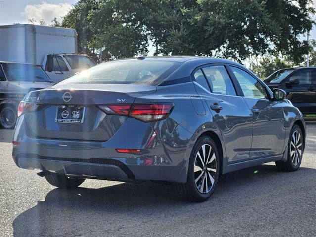 2024 Nissan Sentra SV 3