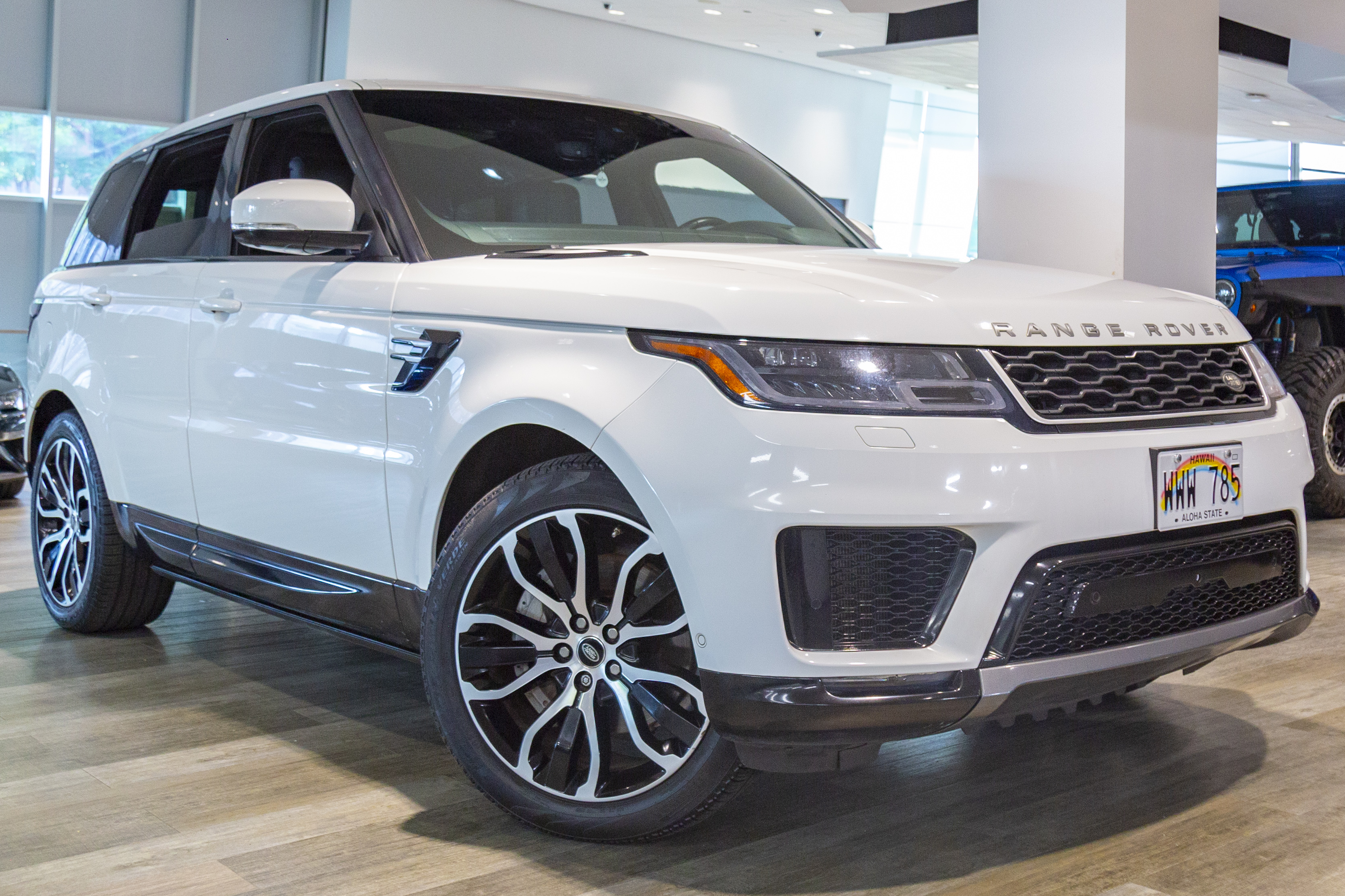 2019 Land Rover Range Rover Sport | Carousel