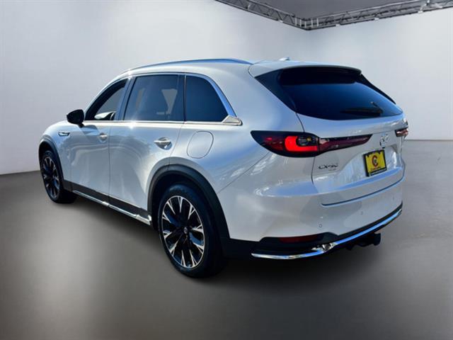 2024 Mazda CX-90 PHEV Premium Plus 10