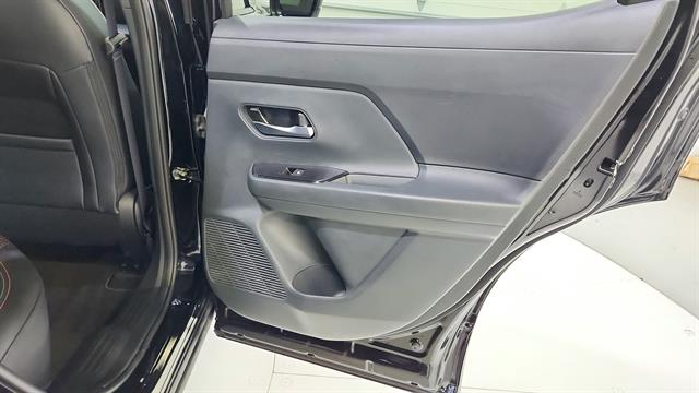 car-gallery-32