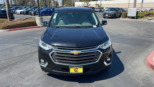 2021 Chevrolet Traverse LT Cloth 2