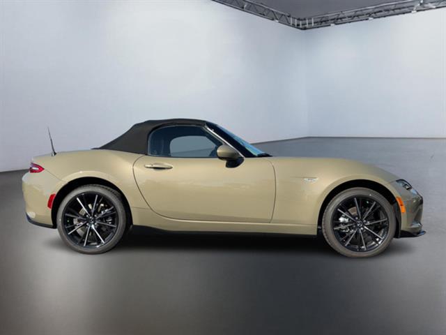 2024 Mazda MX-5 Miata Grand Touring 3