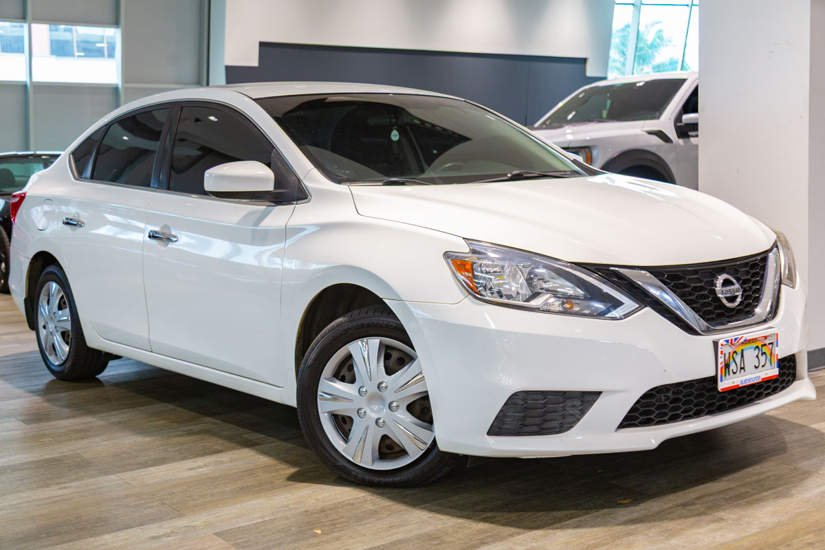 2017 Nissan Sentra | Carousel