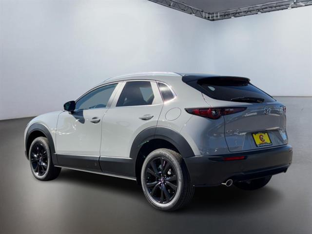 2025 Mazda CX-30 2.5 S Select Sport 8