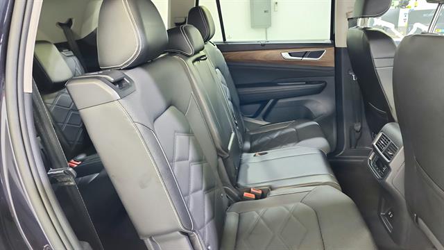 car-gallery-28