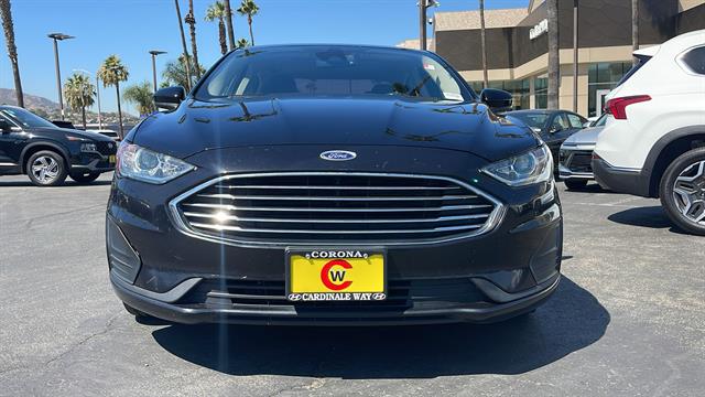 2020 Ford Fusion Hybrid SE 4