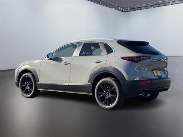 2025 Mazda CX-30 2.5 S Select Sport 10