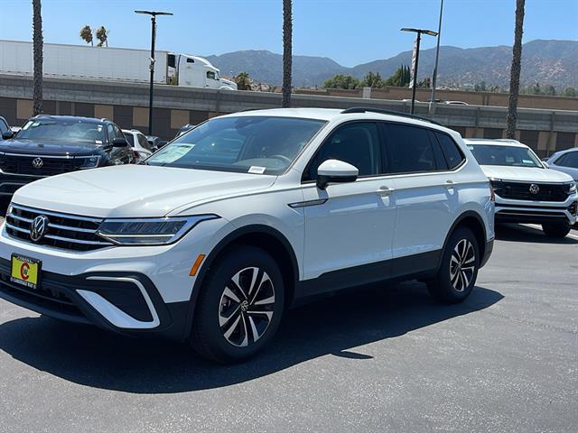 2024 Volkswagen Tiguan S 5