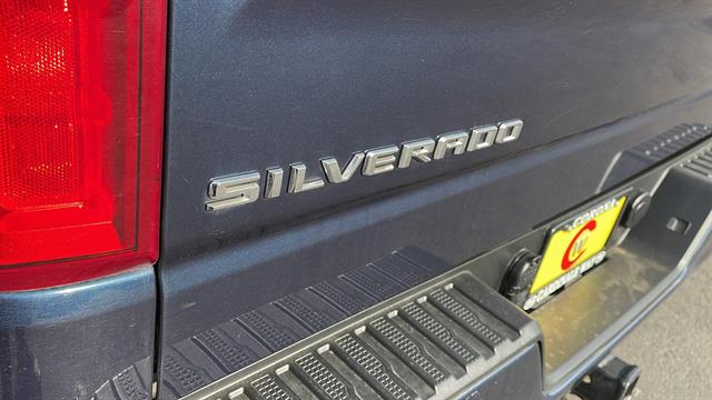 2020 Chevrolet Silverado 1500 RST 29