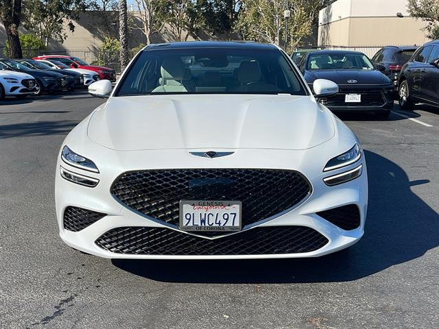 2024 Genesis G70 2.5T Prestige 3