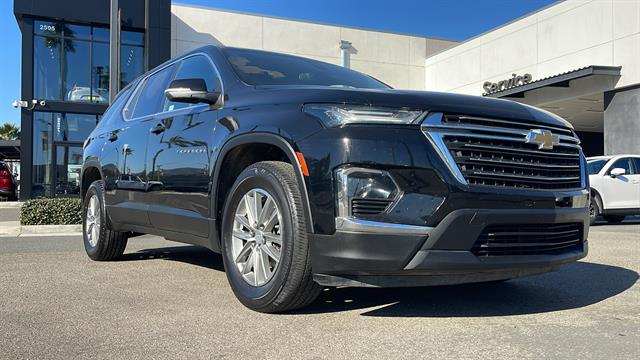 2023 Chevrolet Traverse LT Leather 4