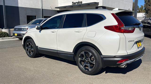 2018 Honda CR-V Touring 4dr SUV 11