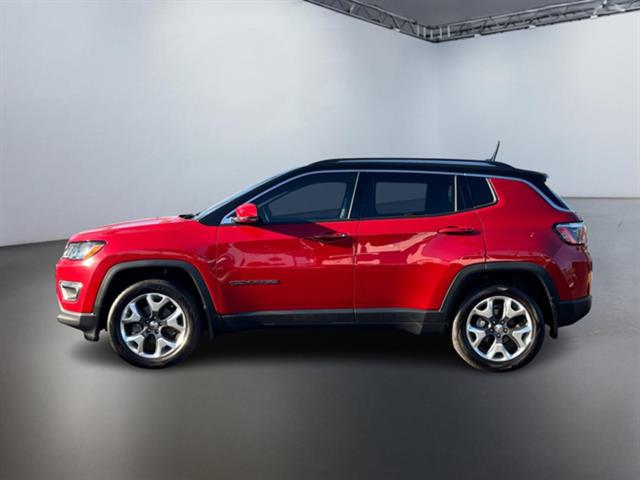 2018 Jeep Compass Limited 9