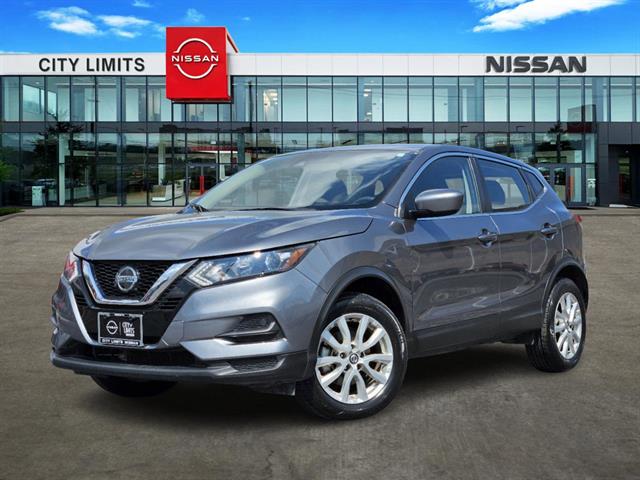 2022 Nissan Rogue Sport S 1