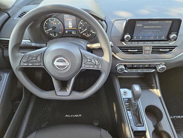 2024 Nissan Altima 2.5 S 18