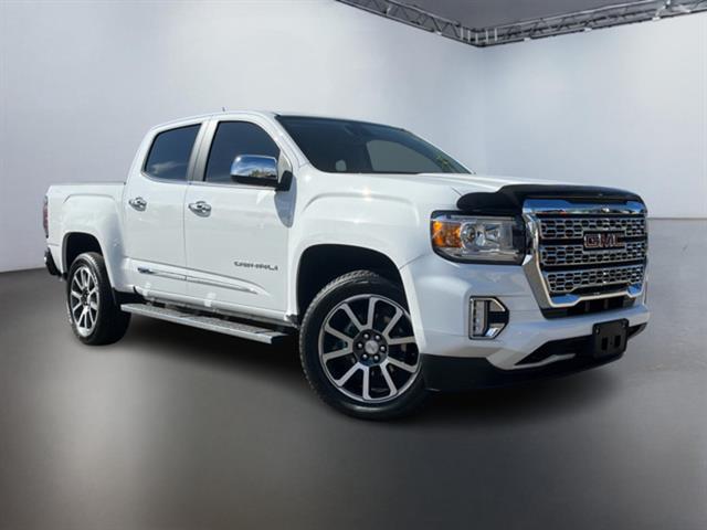 2022 GMC Canyon Denali 2