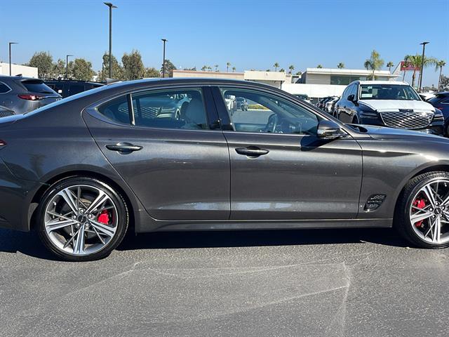 2024 Genesis G70 2.5T Prestige 6