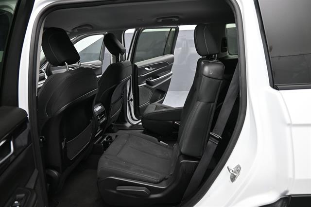 car-gallery-17