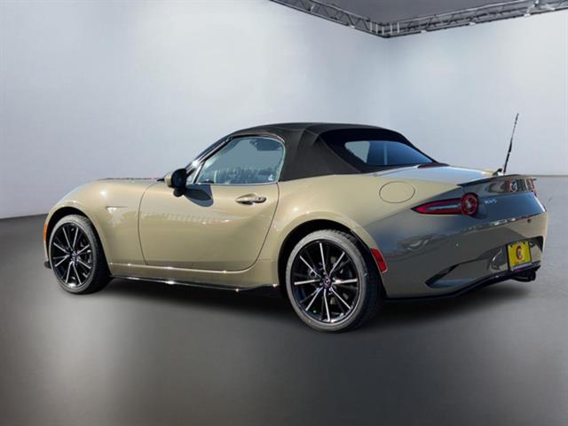 2024 Mazda MX-5 Miata Grand Touring 9