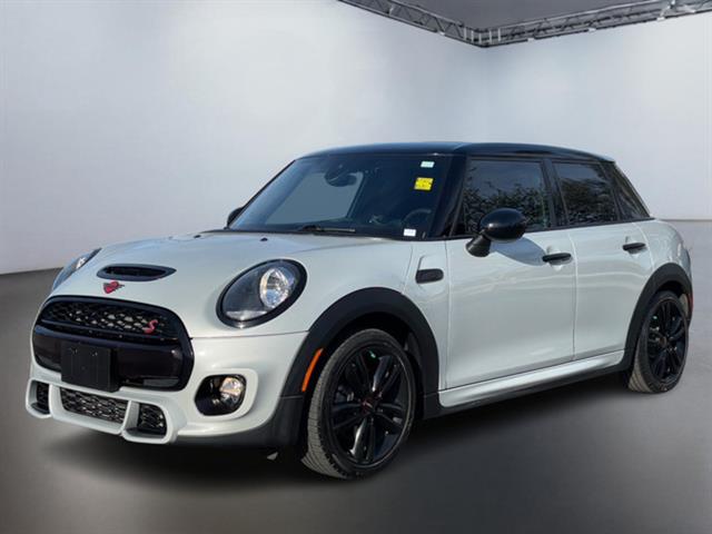 2019 MINI Hardtop 4 Door Cooper S 8