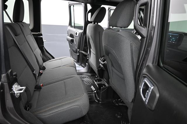 car-gallery-17