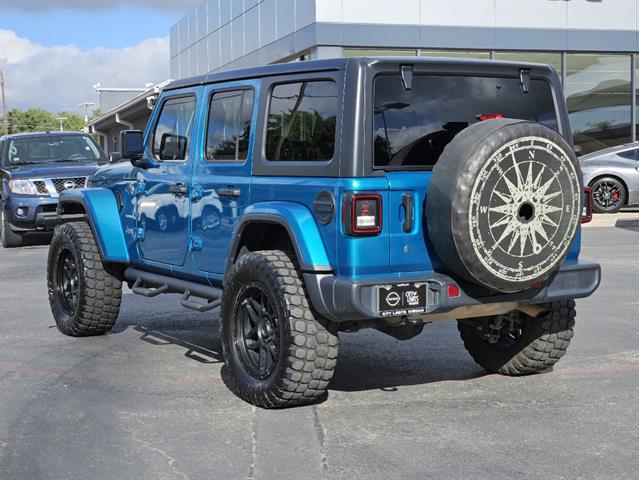 2020 Jeep Wrangler Unlimited Sahara 3