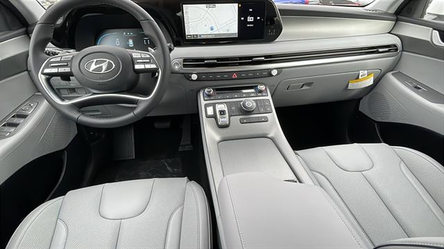 2025 Hyundai Palisade SEL 18