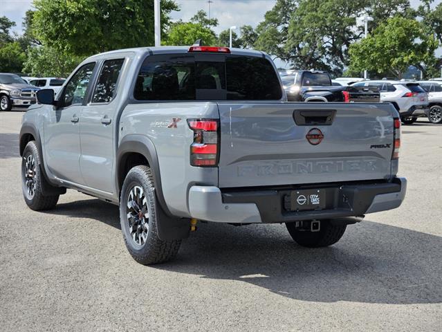 2024 Nissan Frontier PRO-X 3