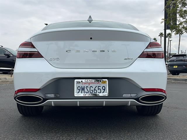 2025 Genesis G70 2.5T Standard 10