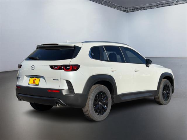 2025 Mazda CX-50 2.5 S Premium Package 4