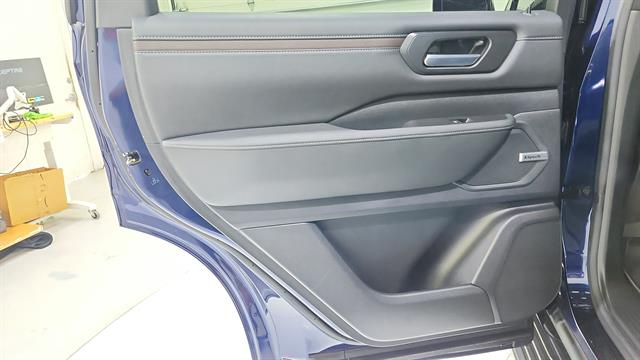 car-gallery-24