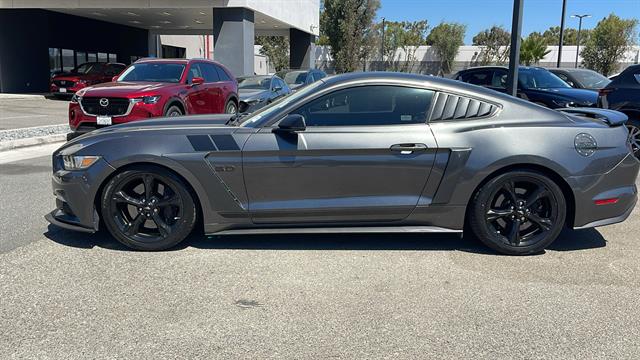 2017 Ford Mustang GT Premium 12