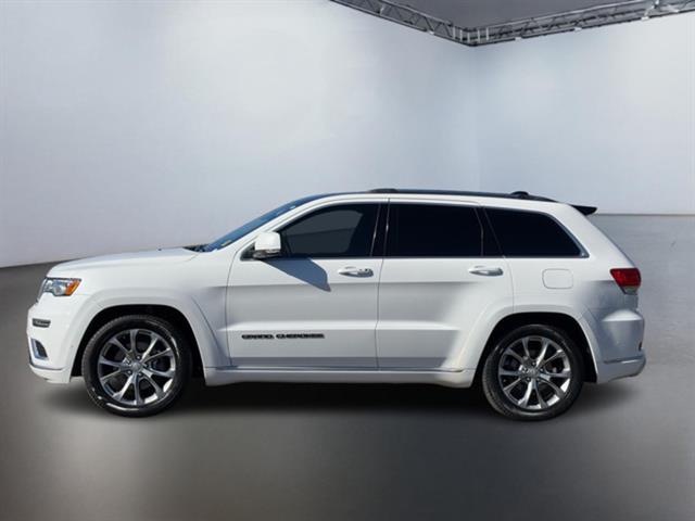 2020 Jeep Grand Cherokee Summit 9