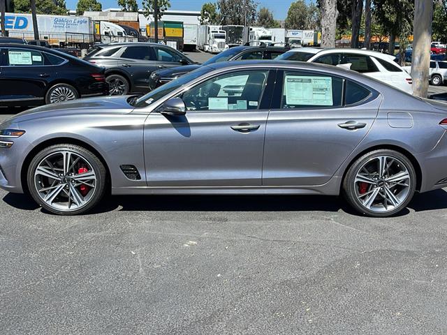 2025 Genesis G70 2.5T RWD 6