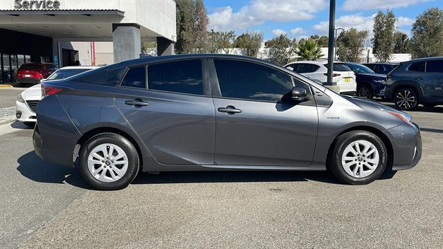 2018 Toyota Prius Two 4dr Hatchback 6