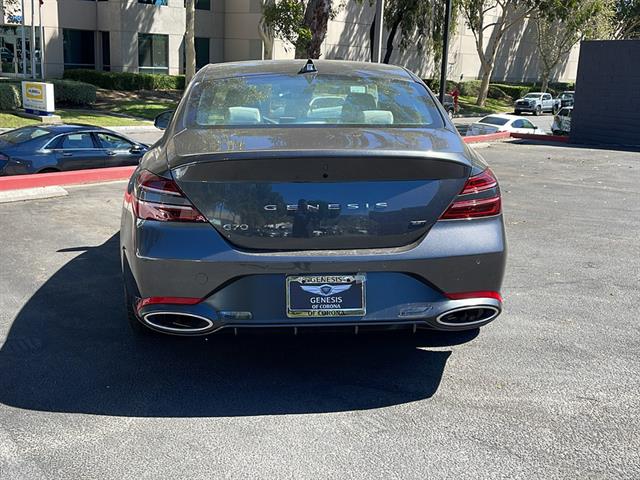 2025 Genesis G70 3.3T RWD Sport Advanced 7